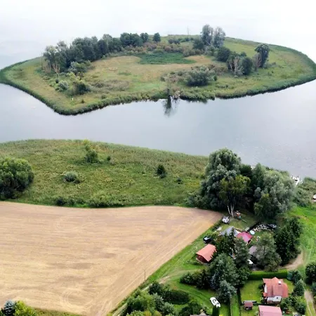 Nad Jeziorem Przy Lini Brzegowej Gorowychy, Pomorze Hébergement de vacances *